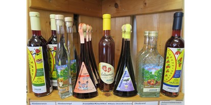 regionale Produkte - Beeren: Erdbeeren - Leubnitz - Das i-Tüpfelchen im Hofladen, ein gutes Tröpl und handgemachte Fruchtweine - Agrarhof Gospersgrün