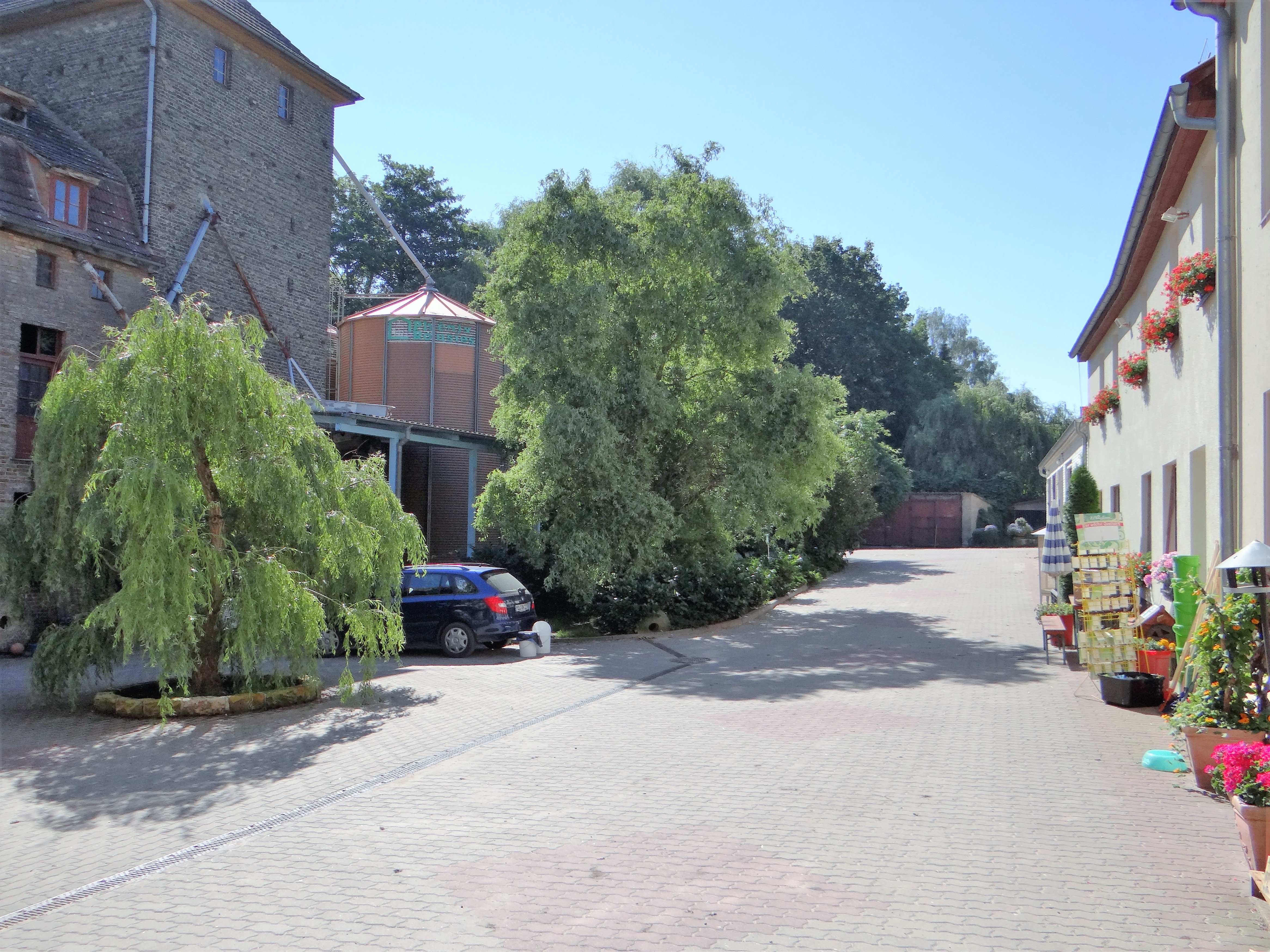 Hofladen - Innenhof - Mühle-Lemke