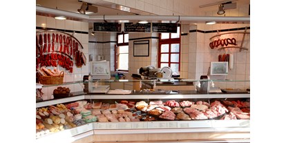 regionale Produkte - Deutschland - Fleischtheke im Hofladen - Stautenhof