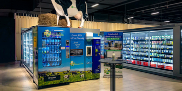 regionale Produkte - Milch und Käse - PLZ 18055 (Deutschland) - Milchautomat im Warnowpark Lütten Klein - Frischmilchautomat im E-Center Rostock