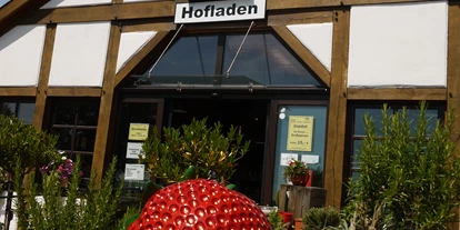 regionale Produkte - Beeren: Stachelbeeren - Hof Löbke GmbH und Co. KG