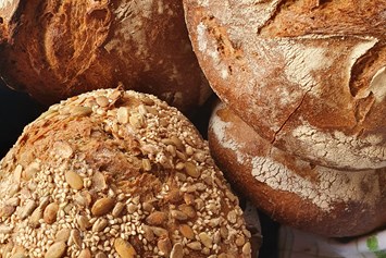 Hofladen: Brot von der Bäckerei Postel aus Anzing - Hofladen Vaterstetten
