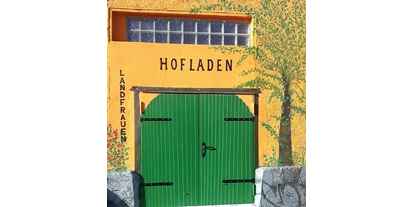 regionale Produkte - Beeren: Stachelbeeren - Originale Ansicht vom Hofladeneingang - Hofladen der Landfrauen in Leezen
